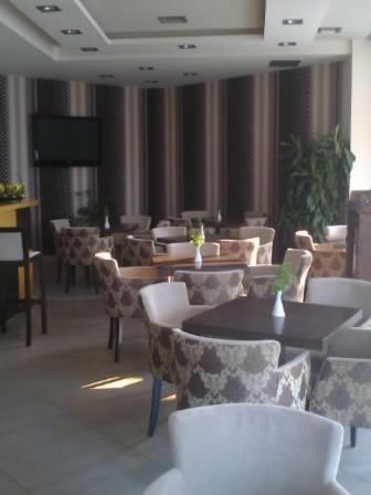 Ionion Hotel Kyparissia Exteriör bild
