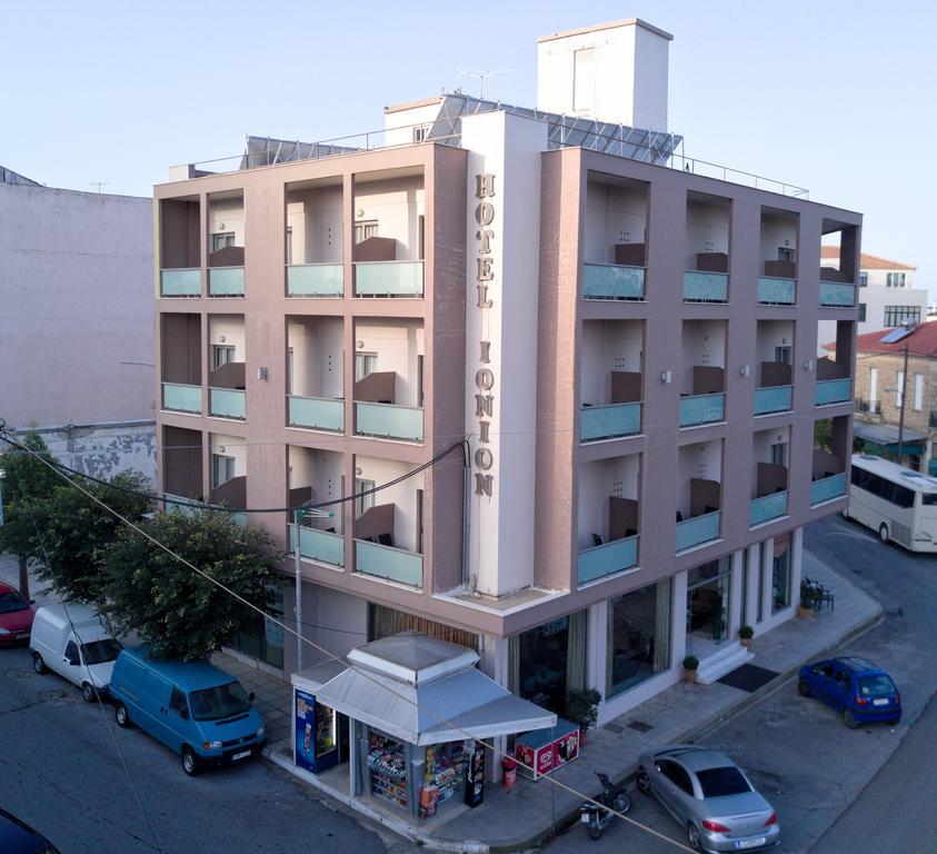 Ionion Hotel Kyparissia Exteriör bild